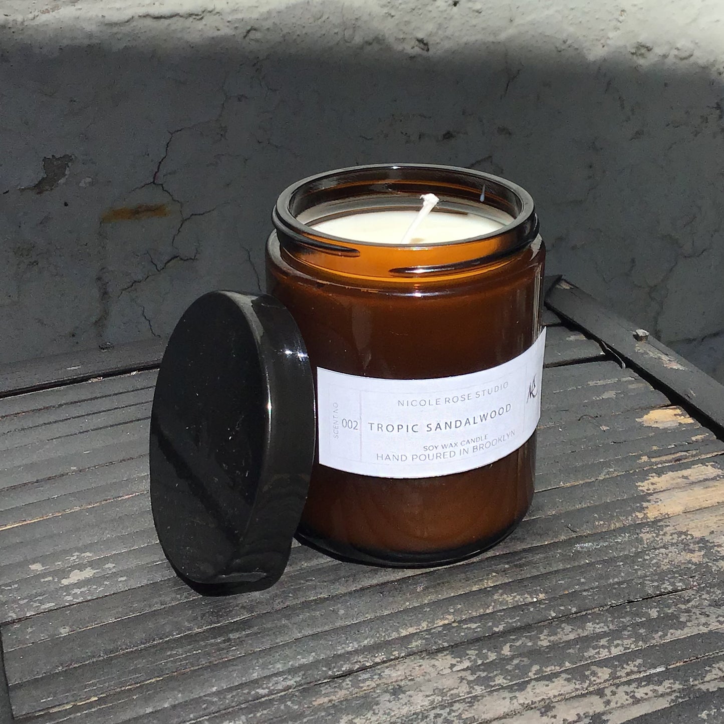 Citrus & Sage Soy Wax Candle – Hand-Poured with Natural Essential Oils